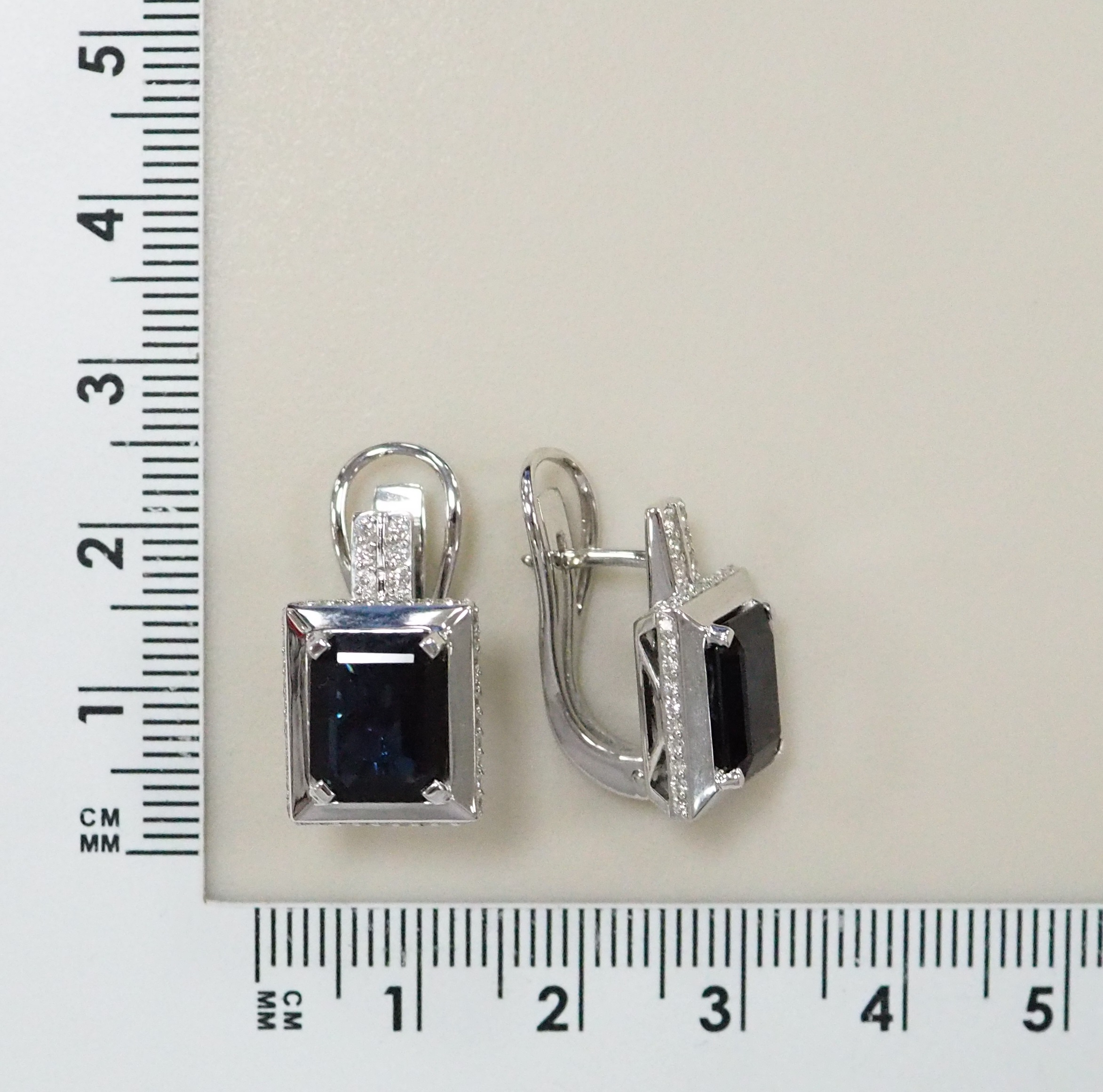 10511-000575 Серьги (Au 585)